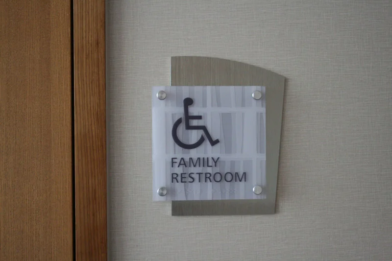 ADA / Regulatory Signs